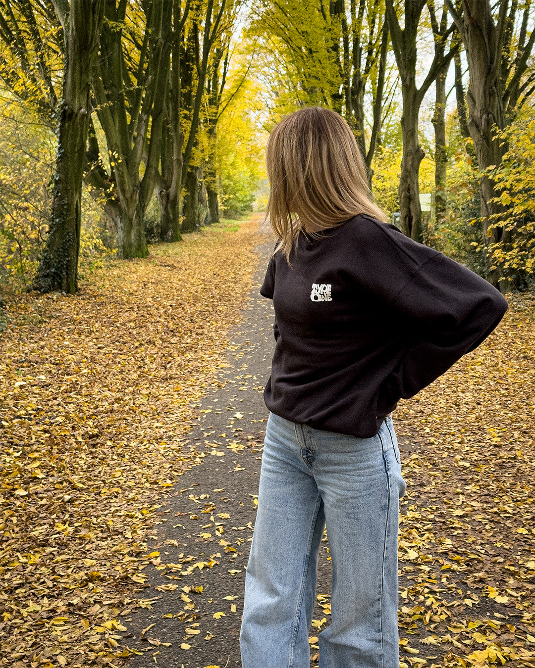 Hoodies & Sweaters
