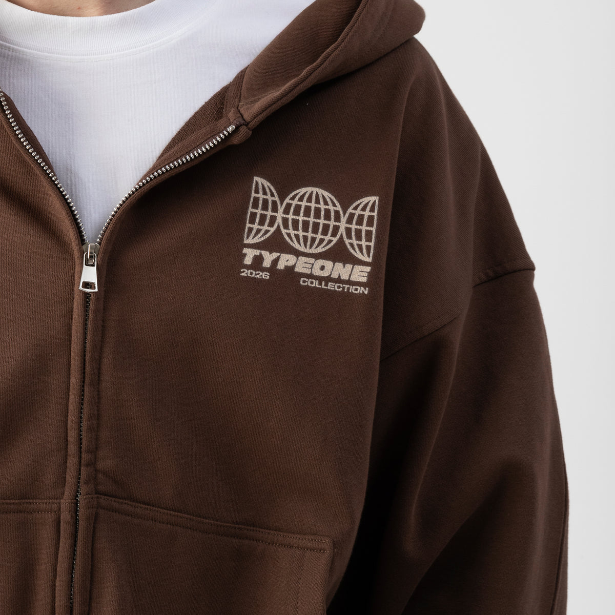 ESTD.2026 Balloon Zip Hoodie Brown – Detail view | 400GSM heavyweight cotton