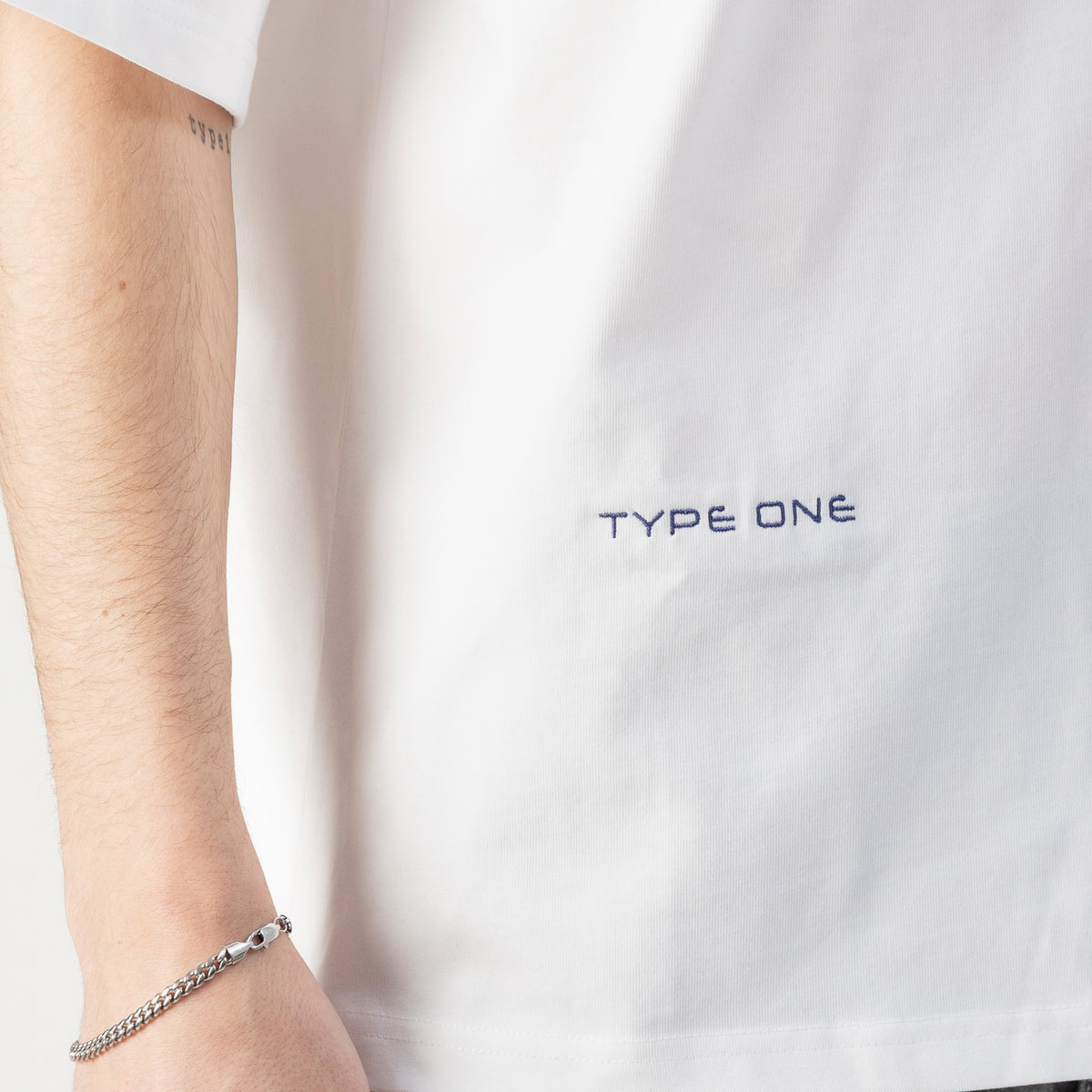 TOAL Tee White – Close-up | Reactive-dyed signature tee Type One